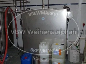 Cold water reservoir for brew water