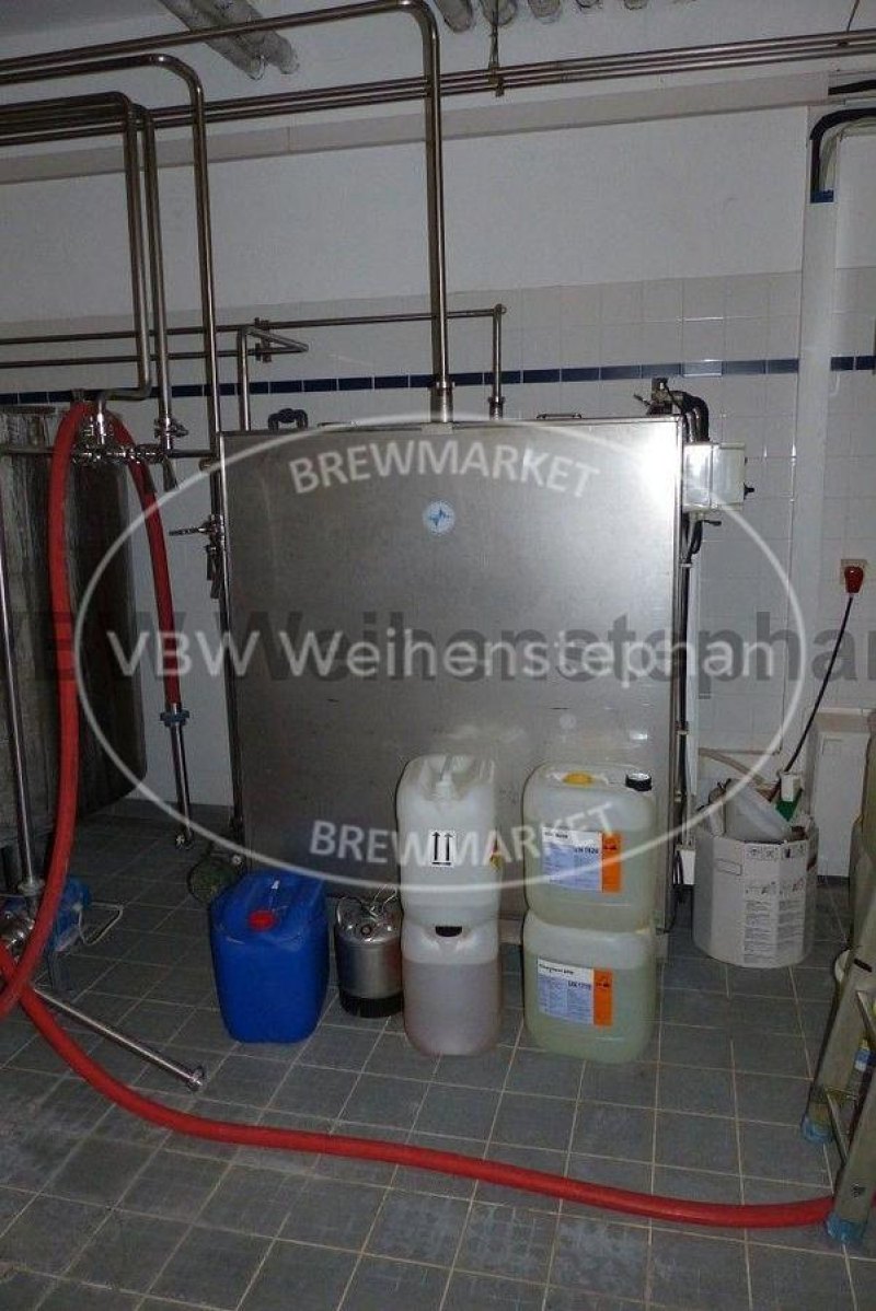 Cold water reservoir for brew water