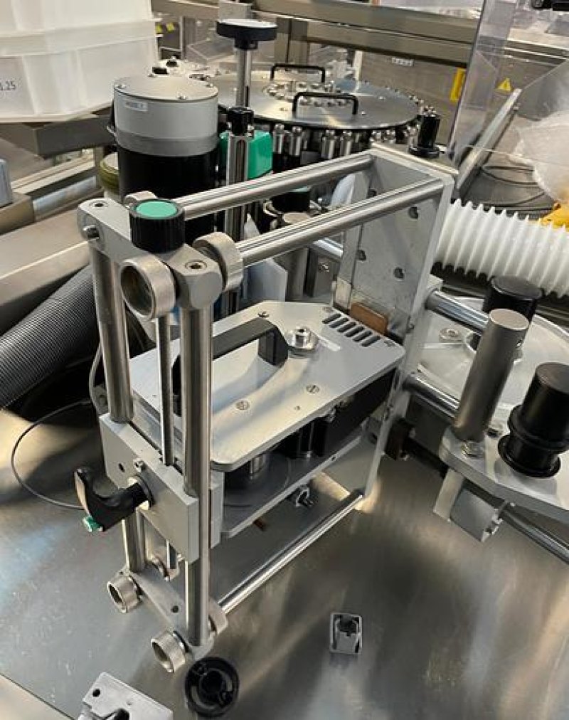 NERI MARCHESINI - Etichettatrice