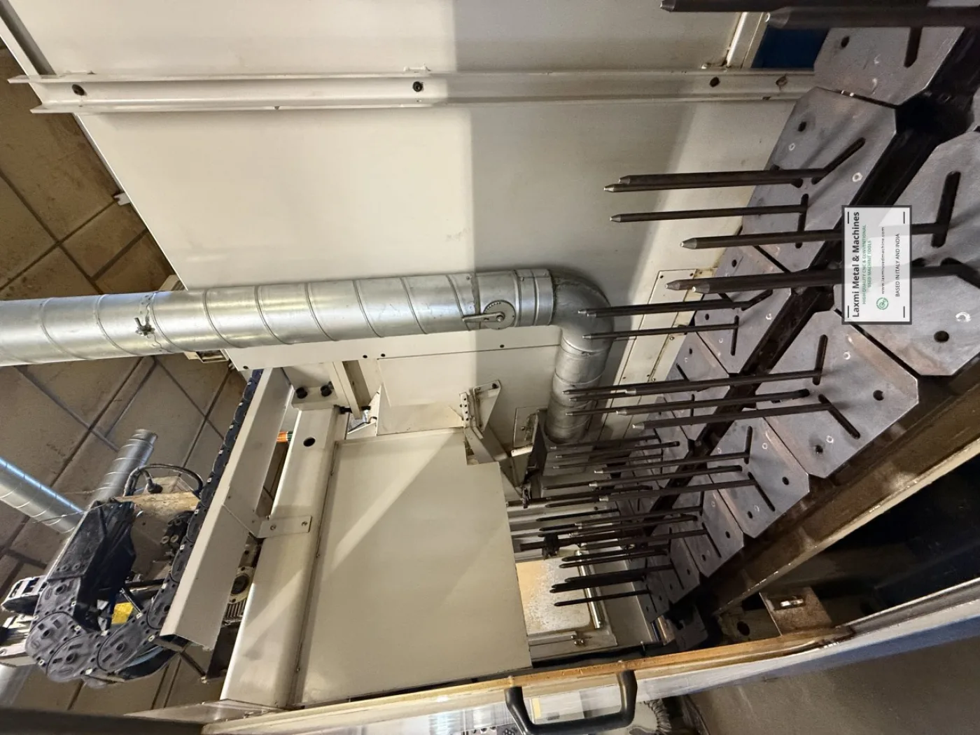 CNC LATHE, DAEWOO PUMA - 200L GL (Gantry Loader) - Laxmi Metal & Machines, Rohtak - 5