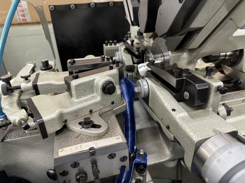 TOUR AUTOMATIQUE A DECOLLETER “TORNOS” TYPE M-7