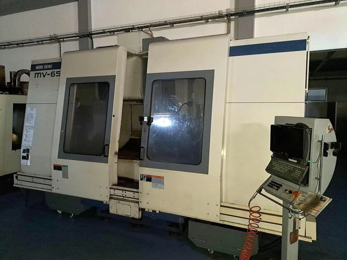 Mori Seiki MV-65 - 1