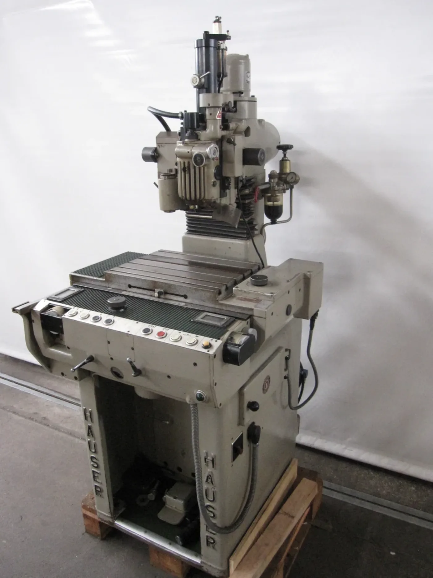 006695 - HAUSER 2 SO - 3