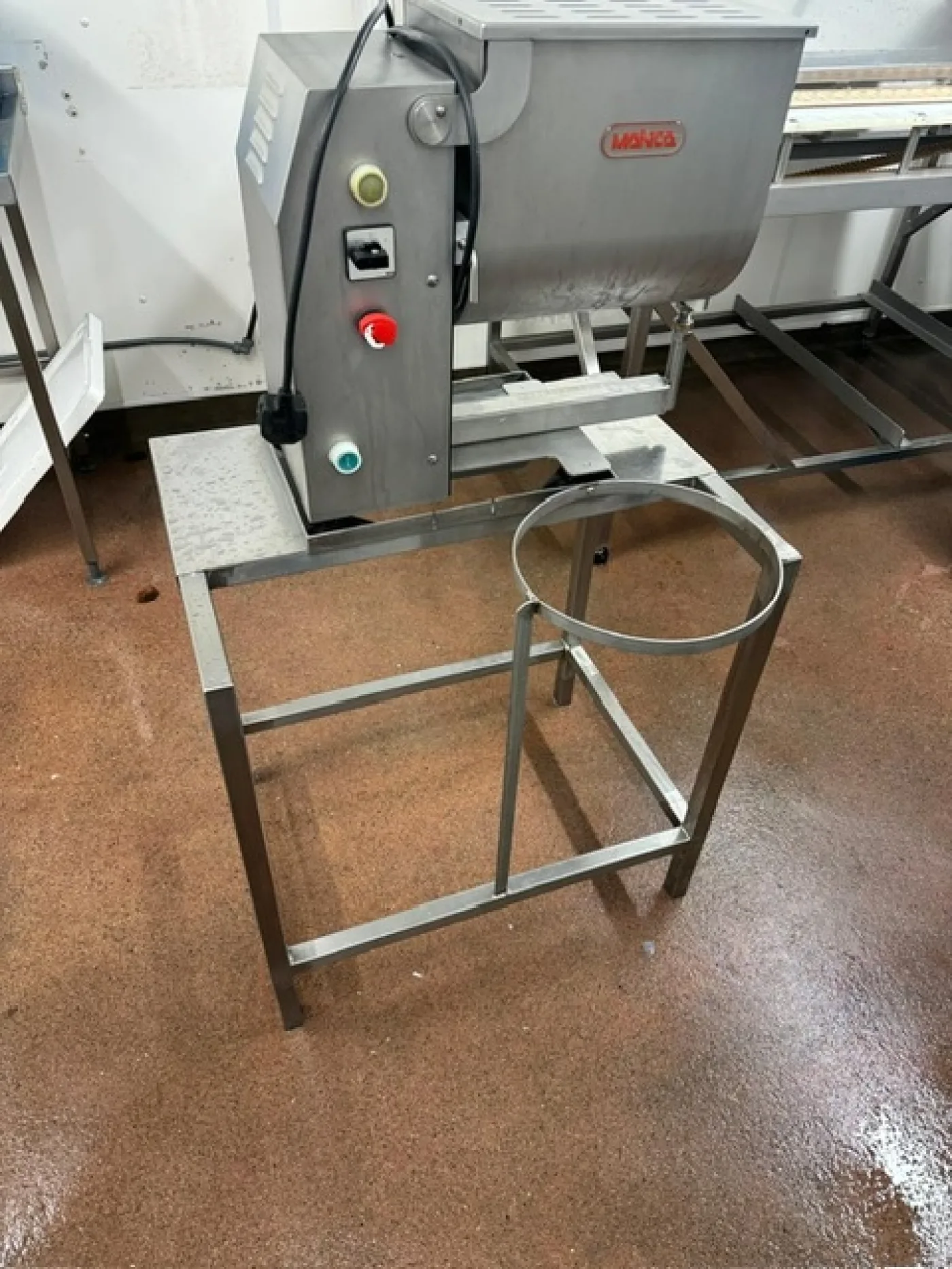 Mainca RM20 Mini Paddle Mixer - 1