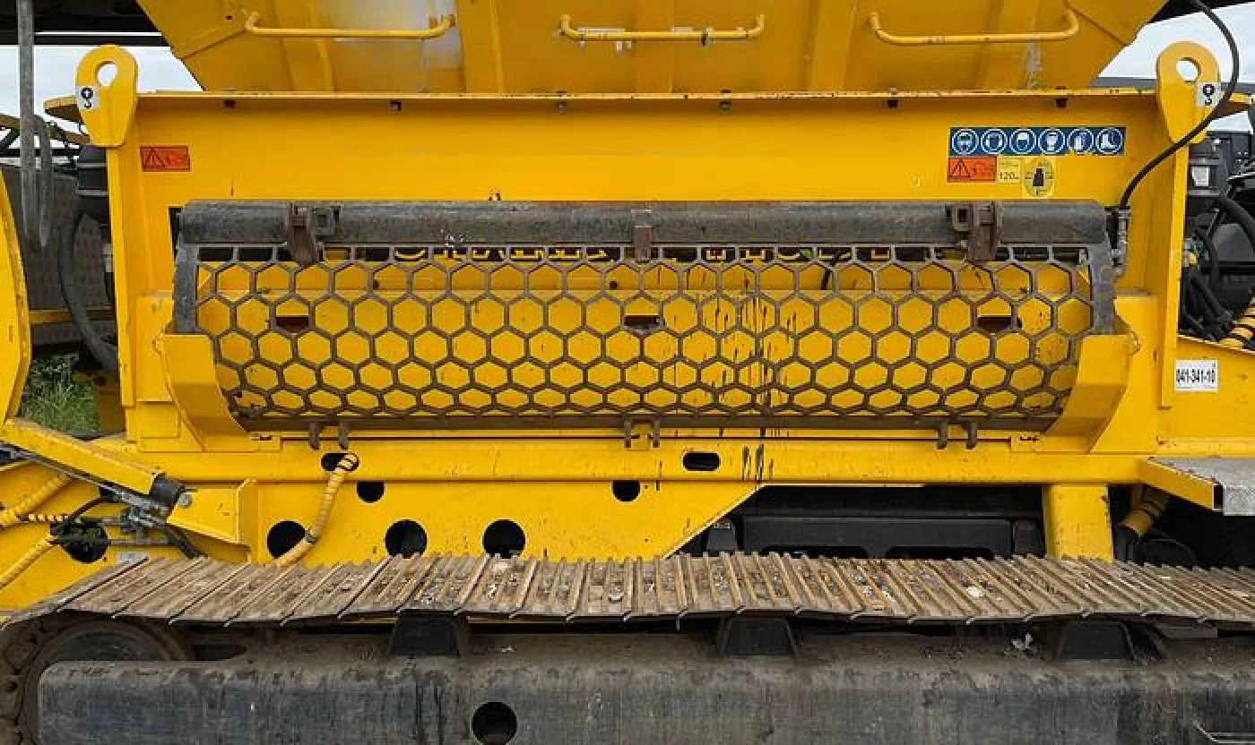 2020 TANA Shark 440DT Eco Slow Speed Shredder - 4