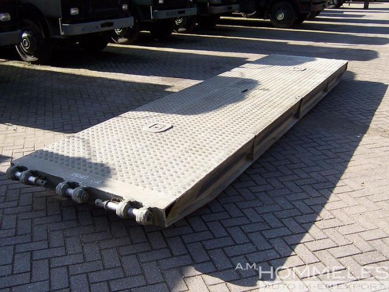 EWK (eisenwerken kaiserslautern) Aluminum ramp / float