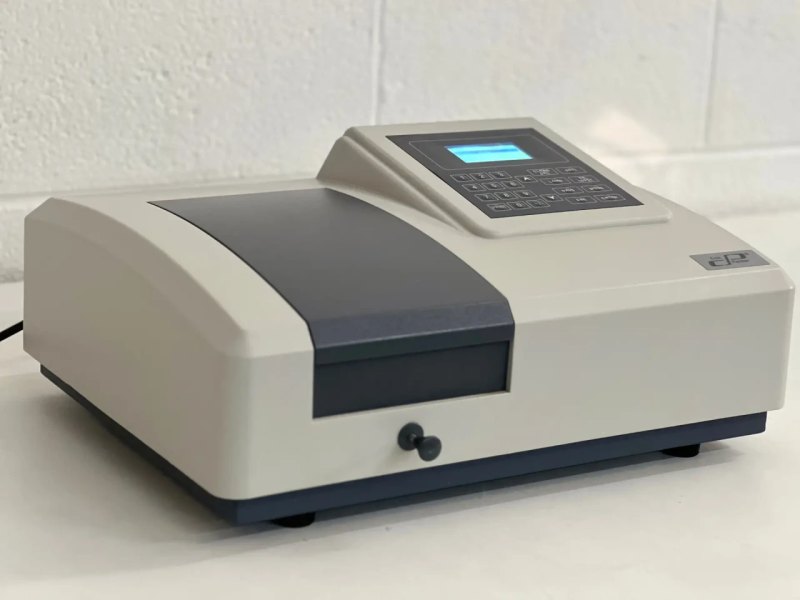 Cole Parmer UV-Vis Spectrophotometer (83059-15)