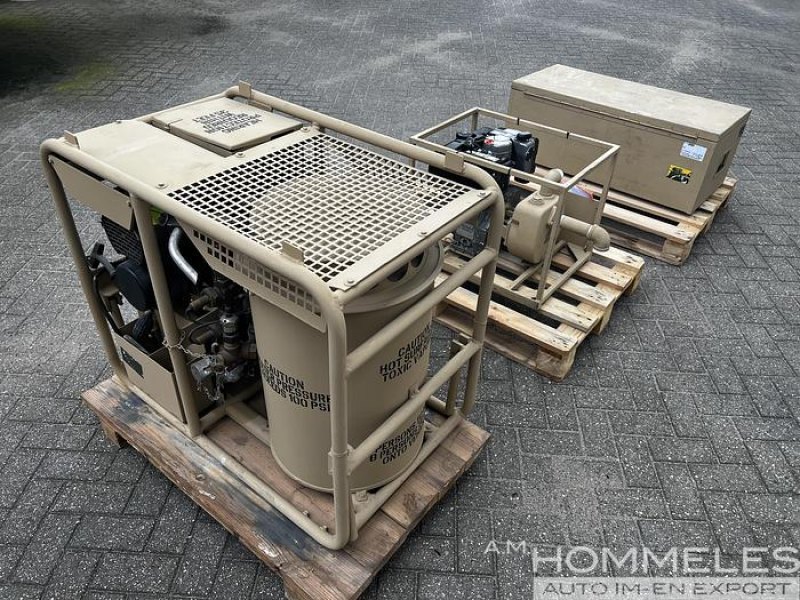 M17A3 Decontaminating Apparatus