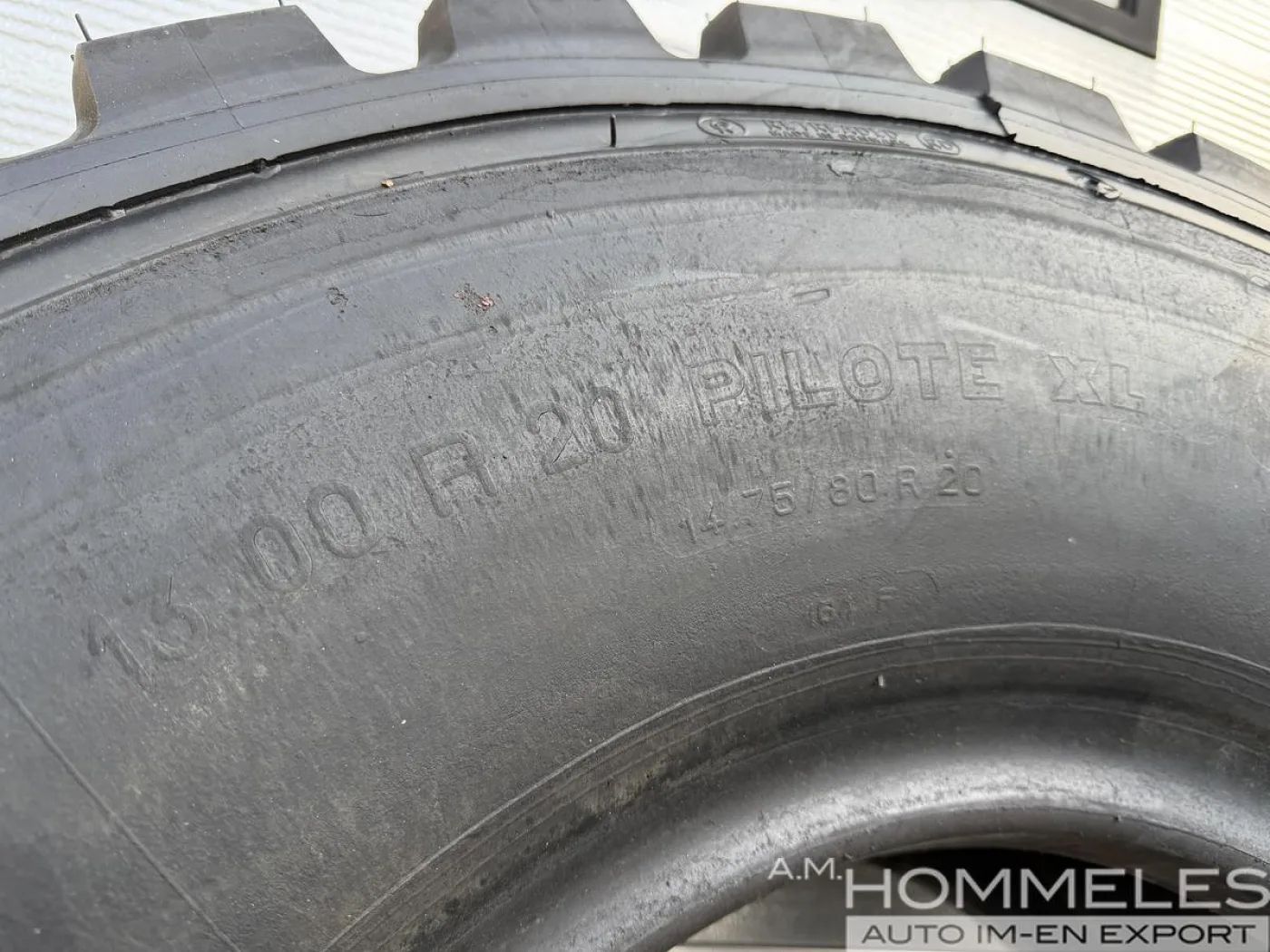 MICHELIN X - 13.00R20 RETREADED - 5