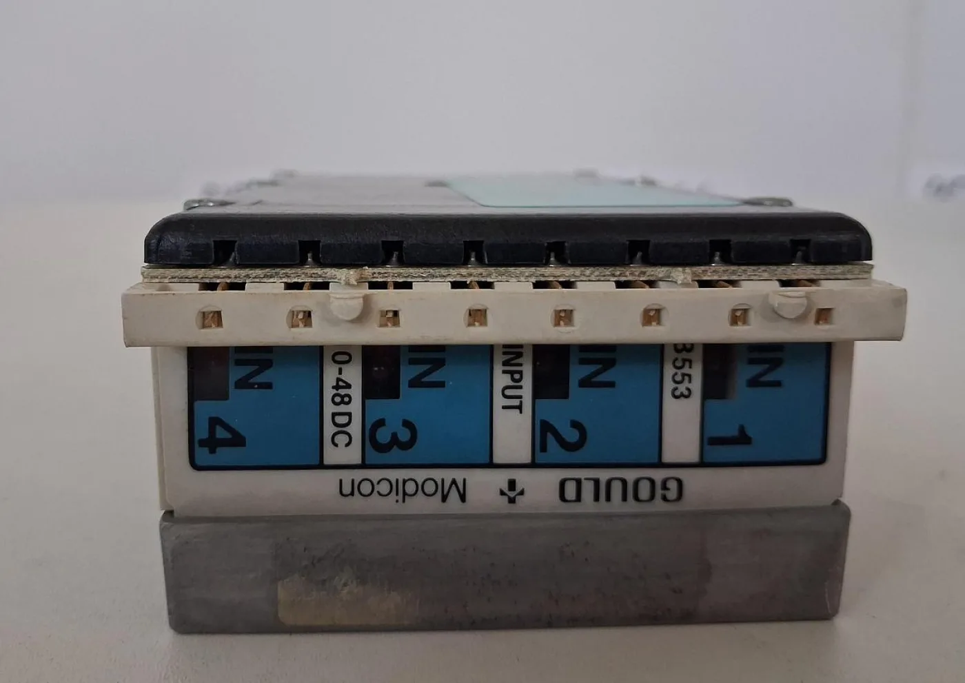 Gould Modicon B553 Input Module - 6