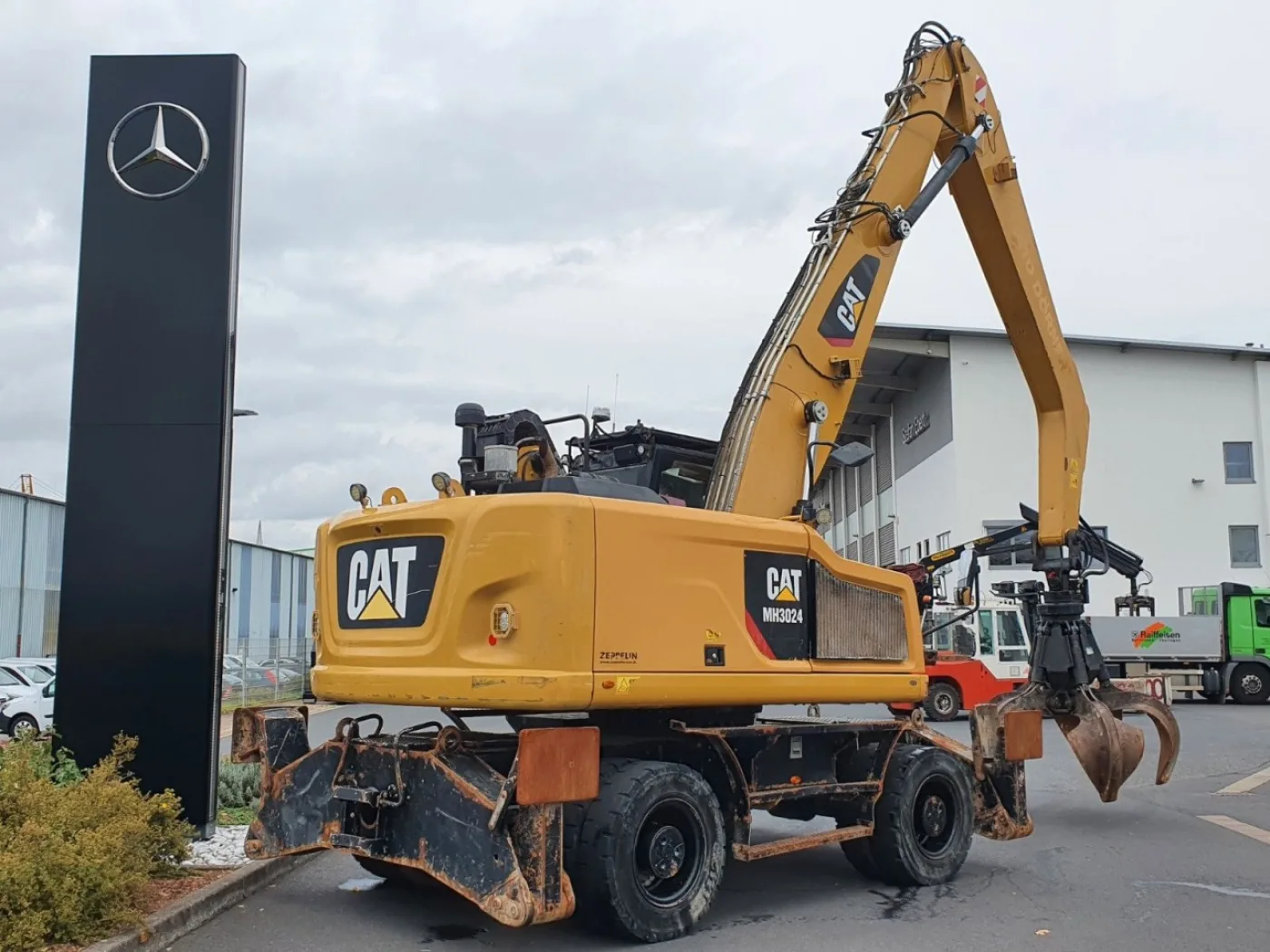 Cat MH3024 / Schrottgreifer / 2018 / 9.424h - 6