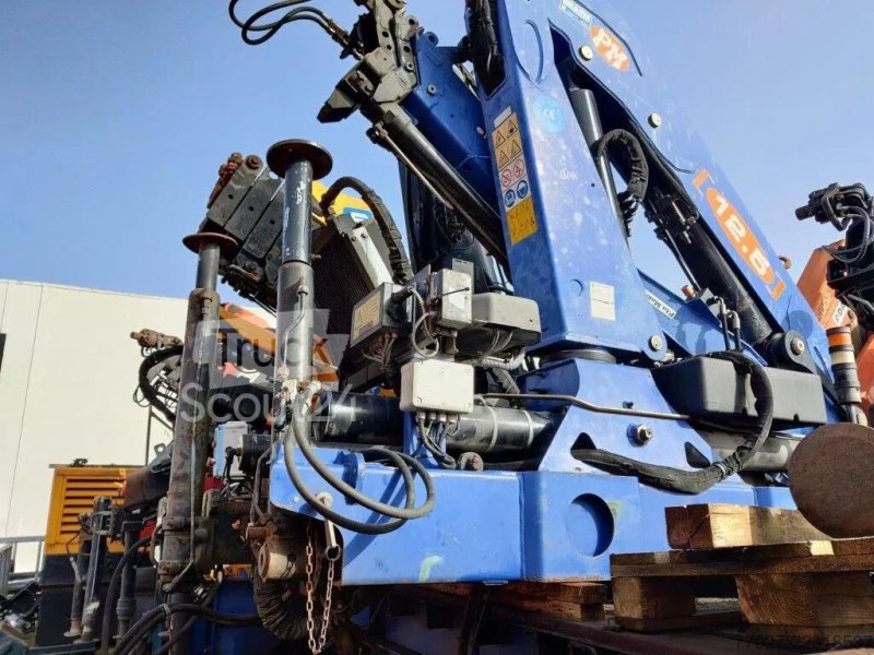 PM autolaadkraan / crane remote control Serie 12.5