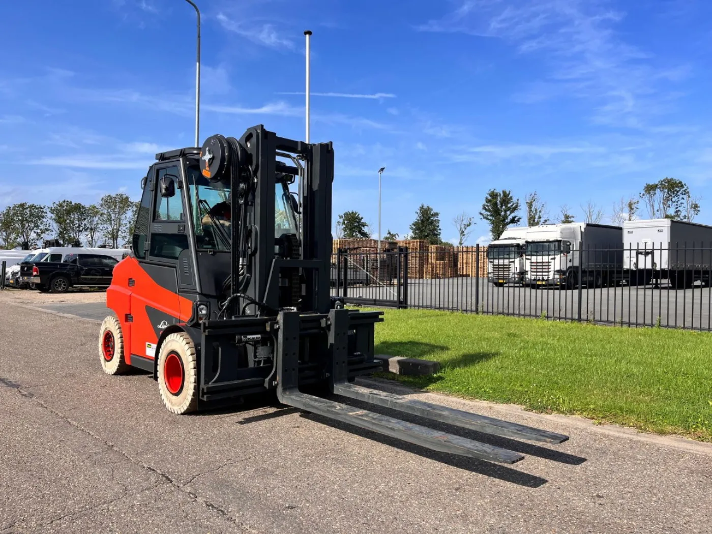 Linde E80-01/900 - 6