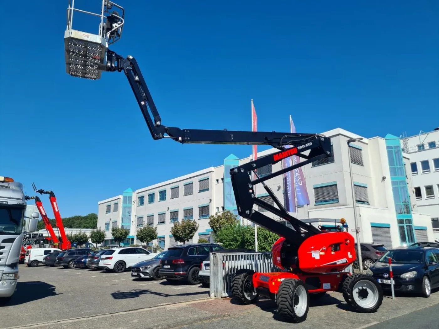 Manitou 180 ATJ 4RD ST5 S1 RC FB - 8