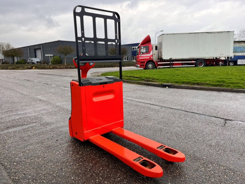 Linde T18