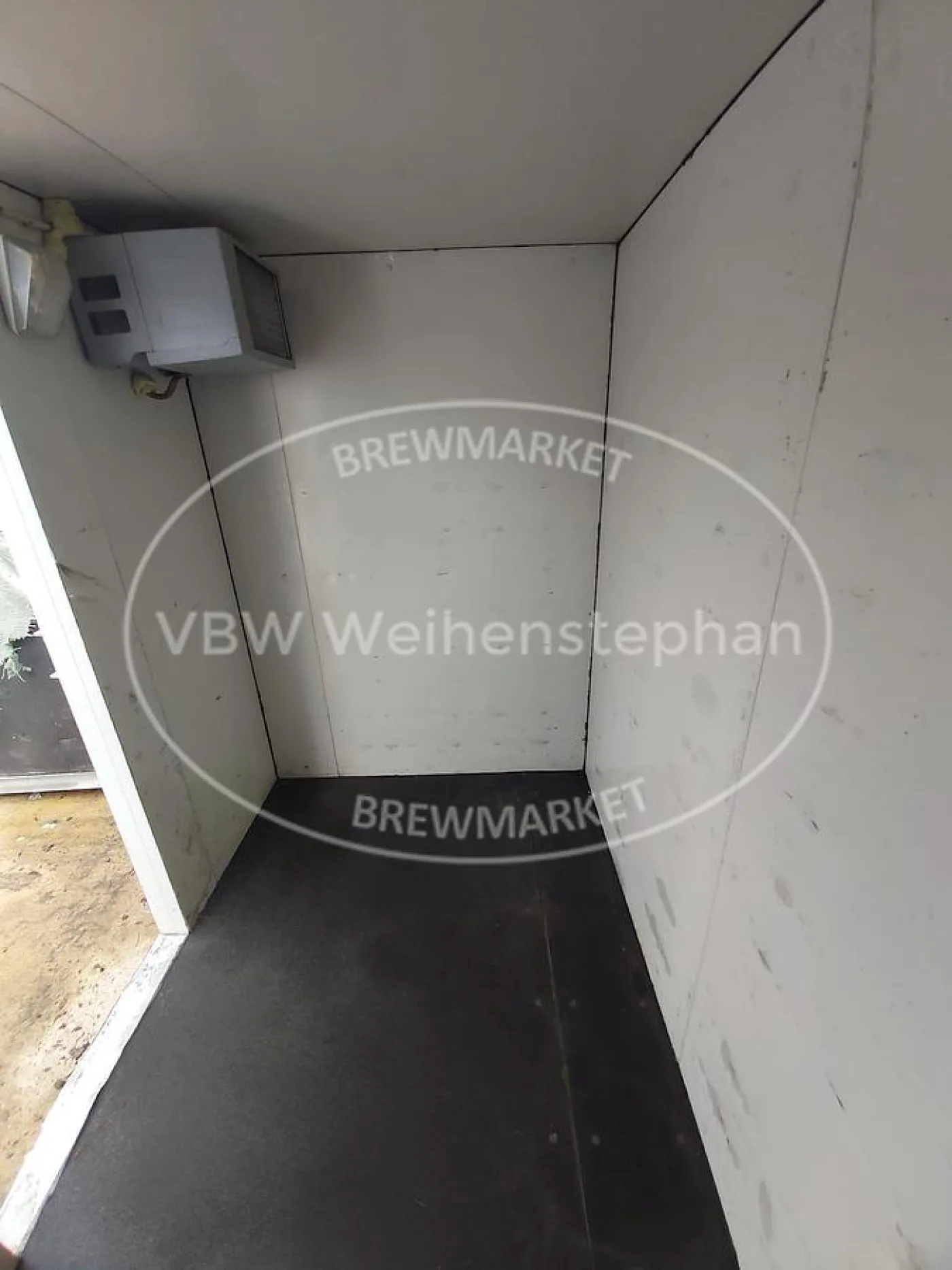 Cold room with cooling unit - 7