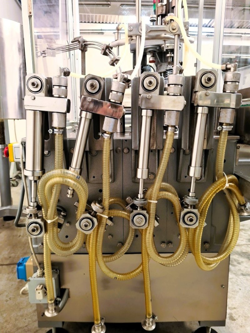 RIEMPITRICE LIQUIDI E TAPPATRICE – IMA FARMOMAC – MOD. F47