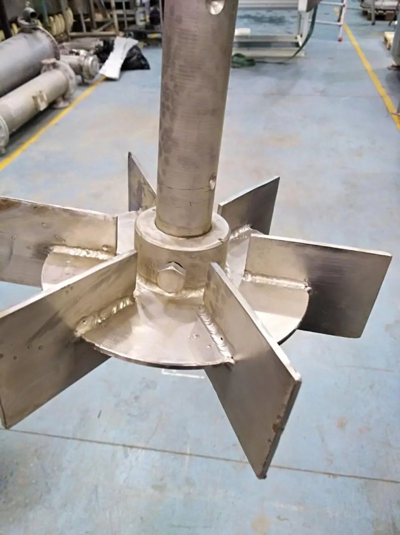 USED 1000 LITER STAINLESS STEEL 316 REACTOR