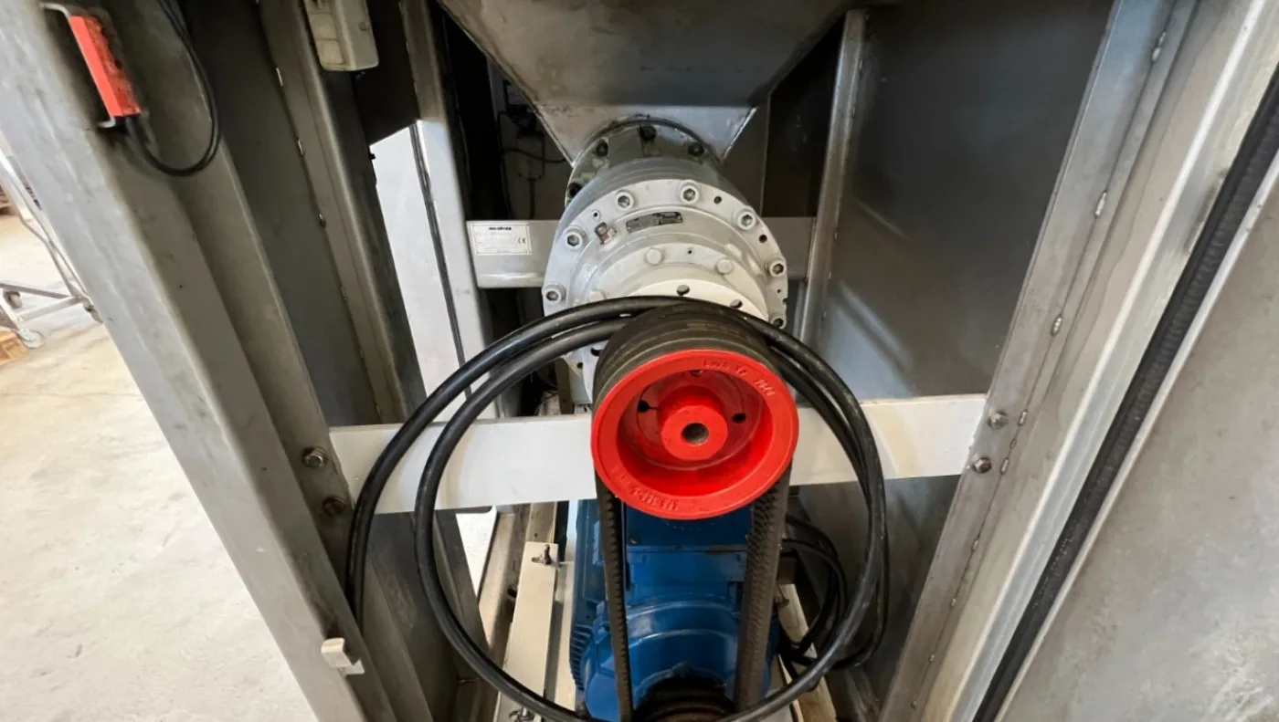 Frozen Meat Grinder 200mm - 3