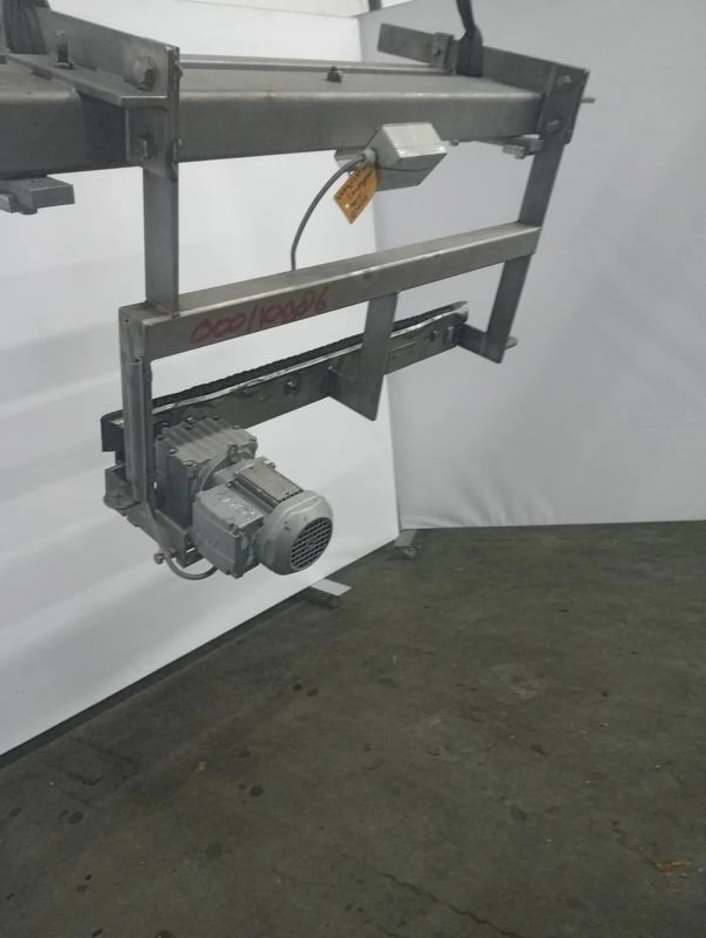 Weighing station - 1