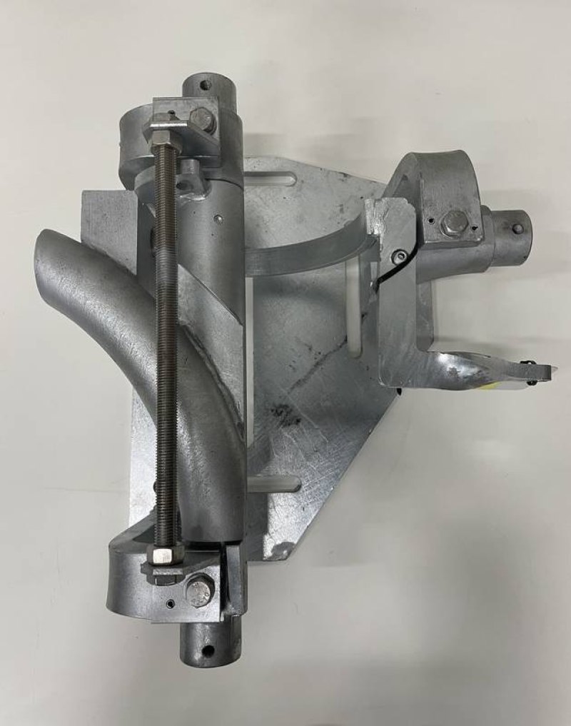 Switch left inside 90°. Tube height 15 cm. On plate