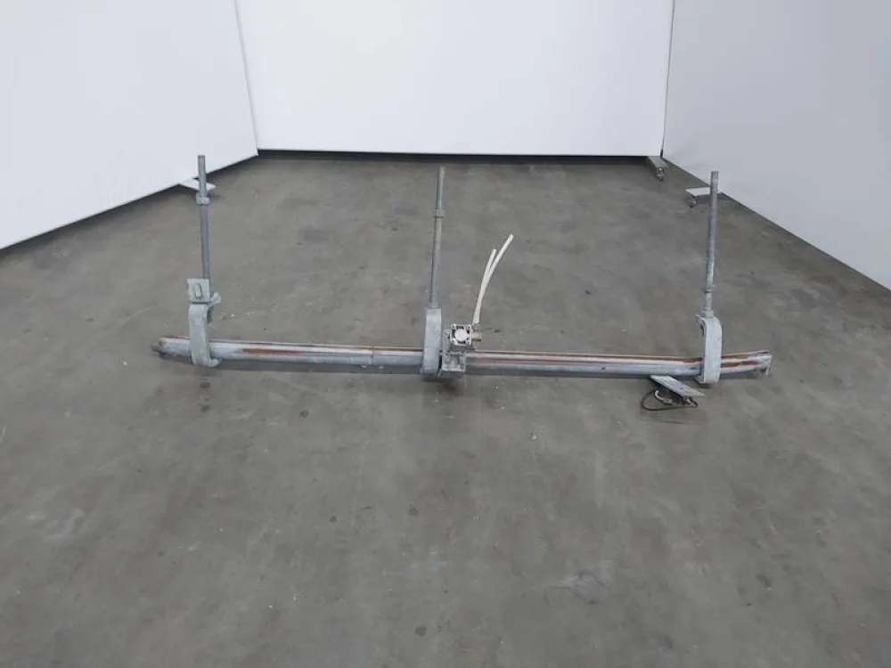 Walking beam conveyor