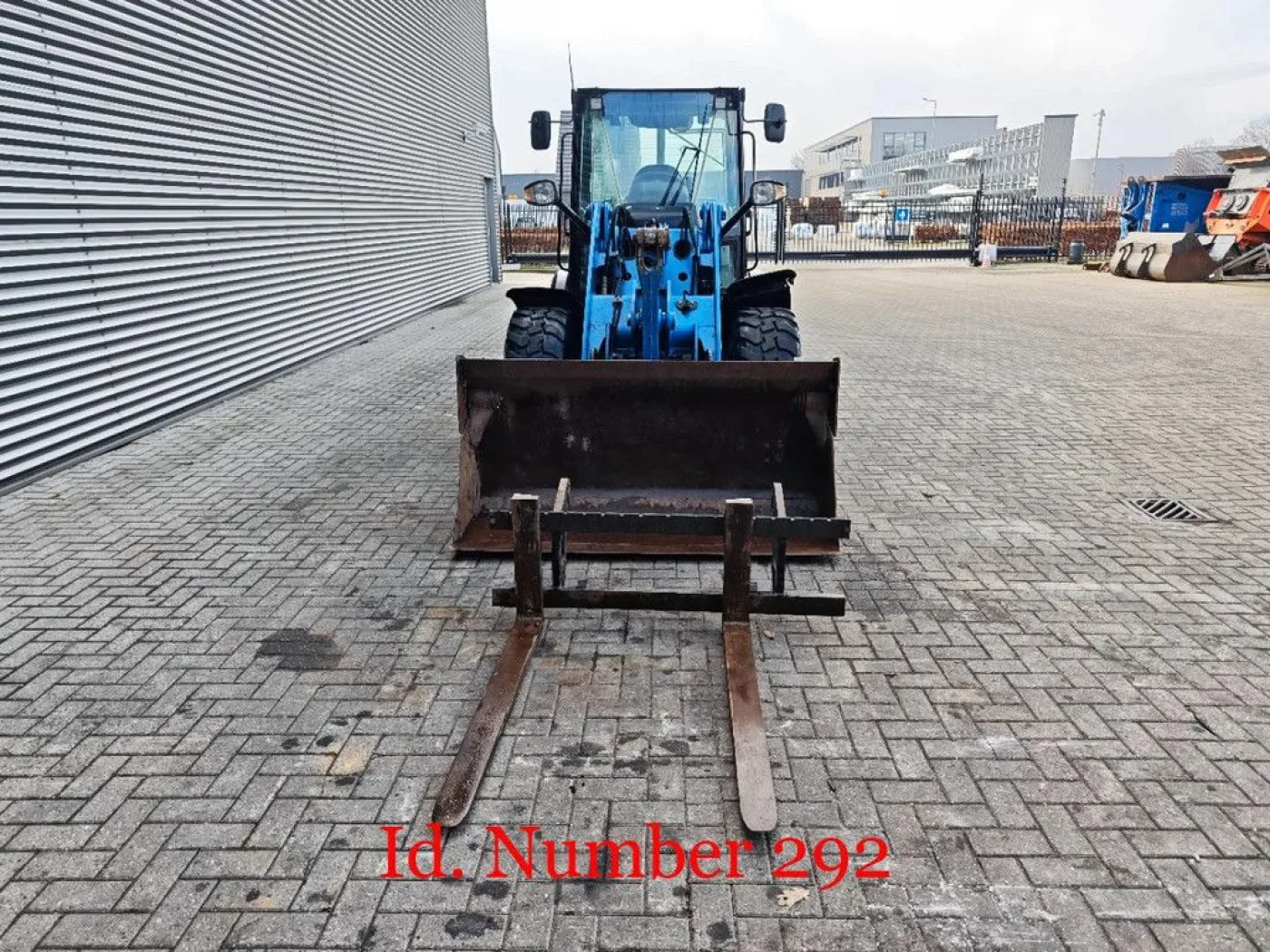 Caterpillar 906 M Bucket + Forks! - 6