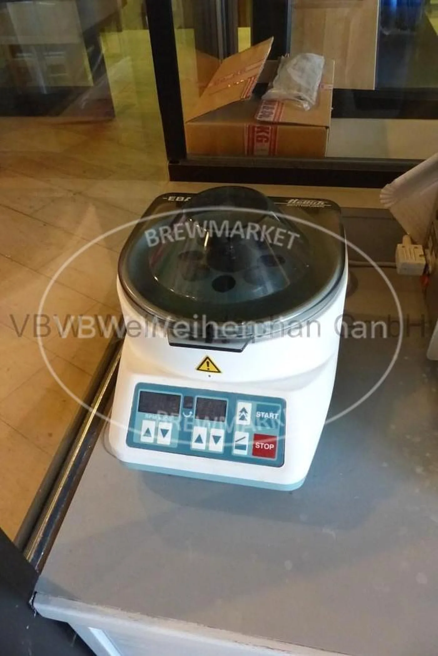 Laboratory centrifuge - 1