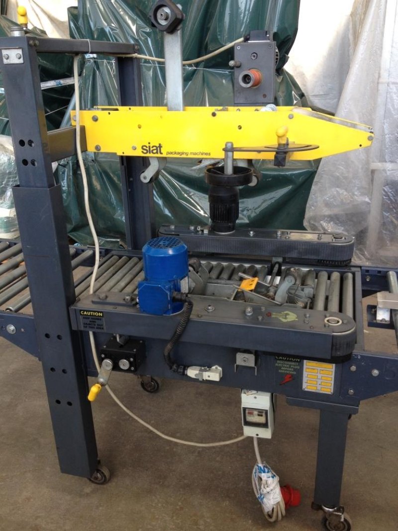 NASTRATRICE PER SCATOLE IN CARTONE – SIAT MOD. SM8