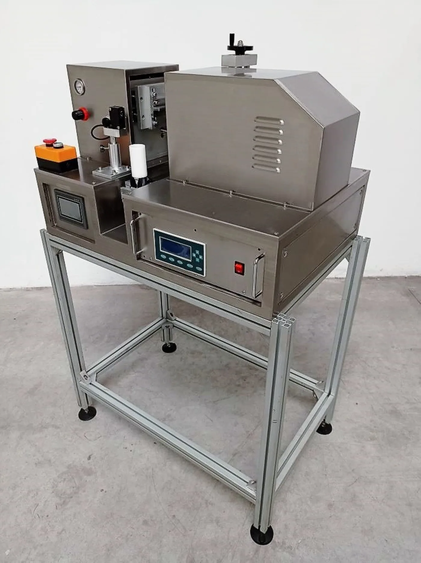 SALDATRICE AD ULTRASUONI PER TUBETTI - 1