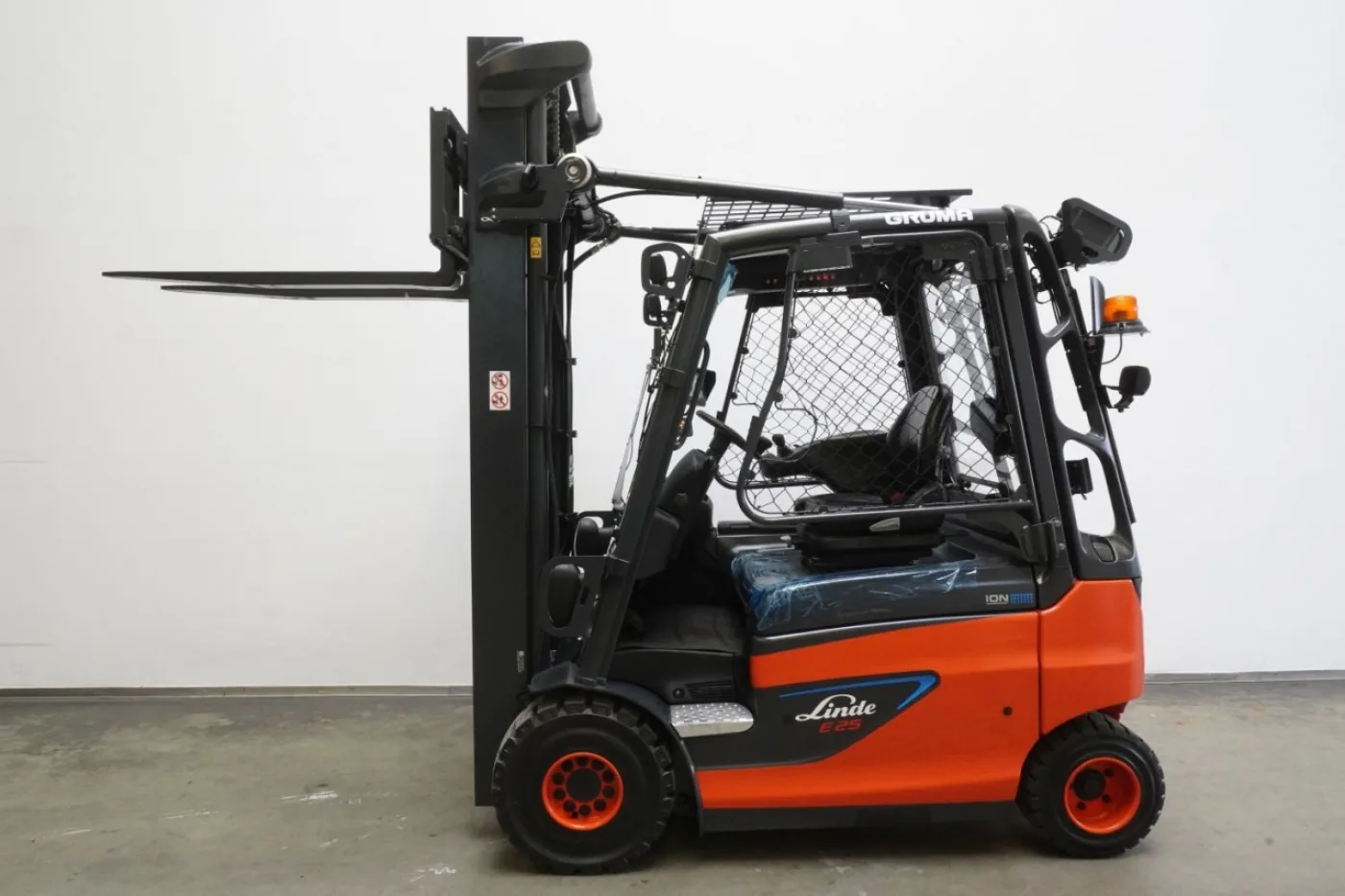 Frontstapler Linde E 25 ION 387 (2020) - 3