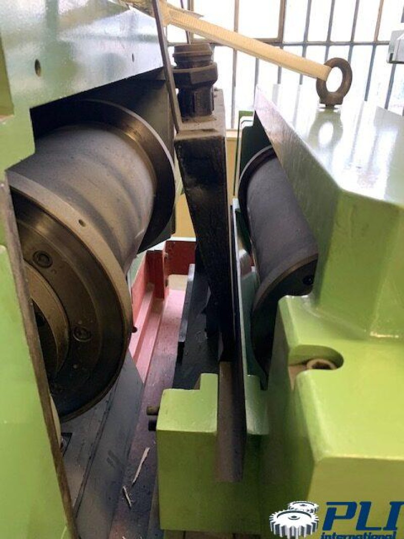 CENTERLESS GRINDING MACHINE – GERHINGELLI 500 S 600