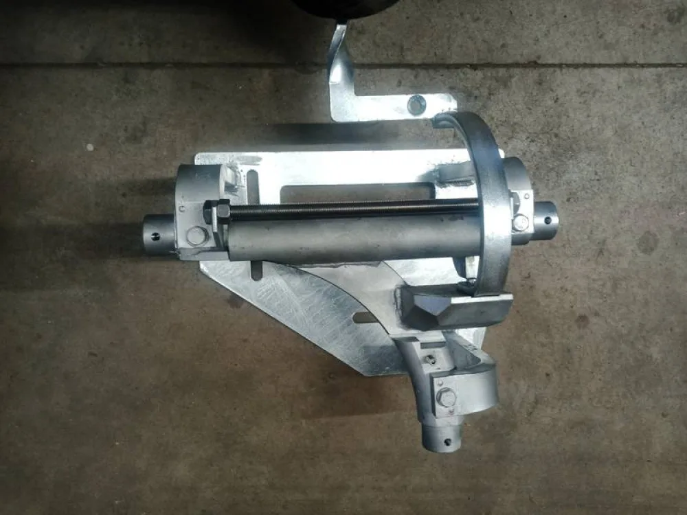 Switch left inside tube hight 90° 15cm tube hight on plate.