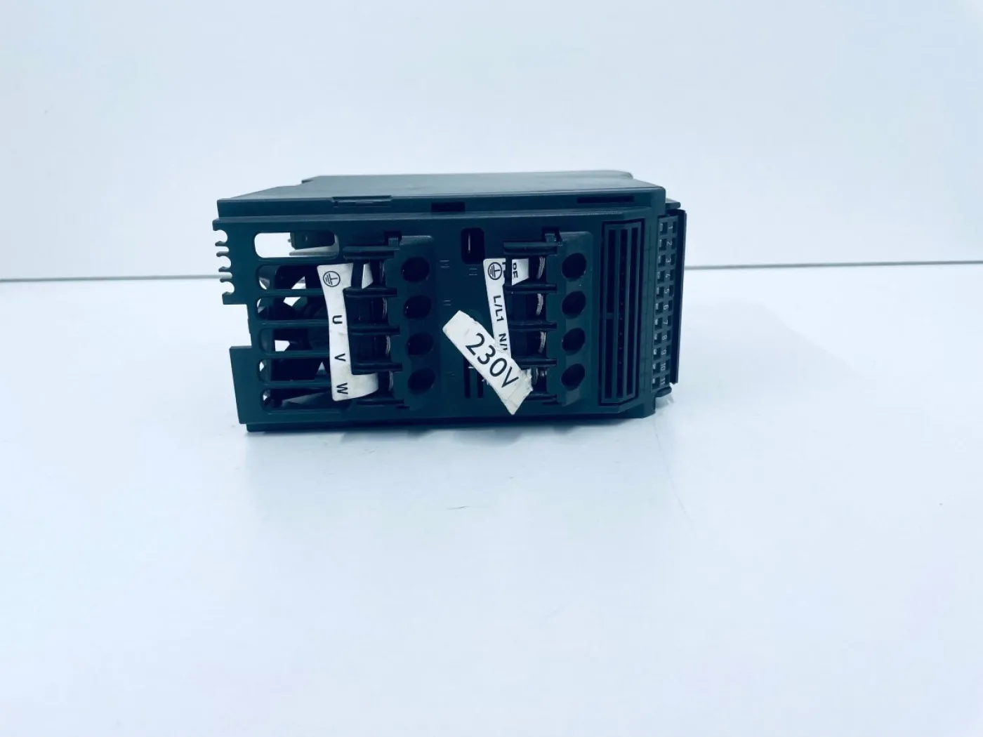 Siemens Micromaster 6SE9211-5BA40 - 5