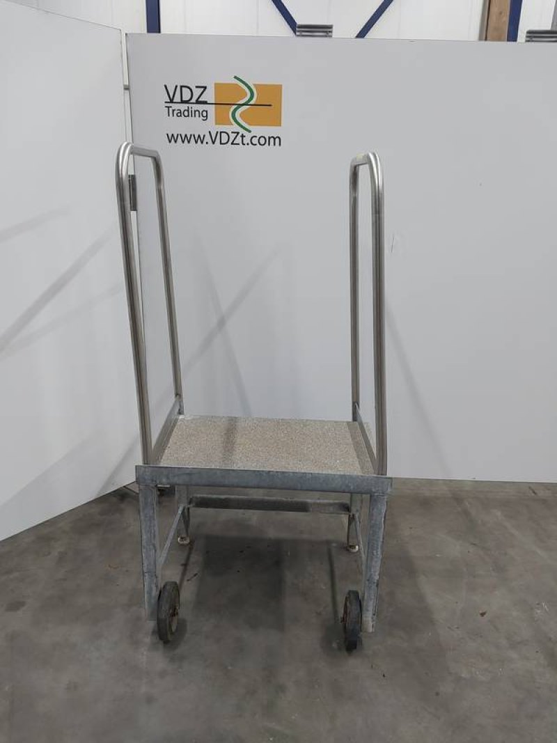 Mobile platform