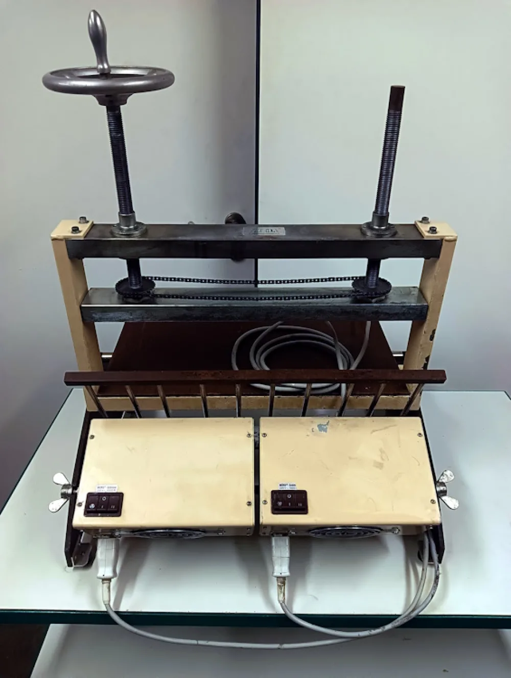 Blockleimpresse Müro A3/2000 WT