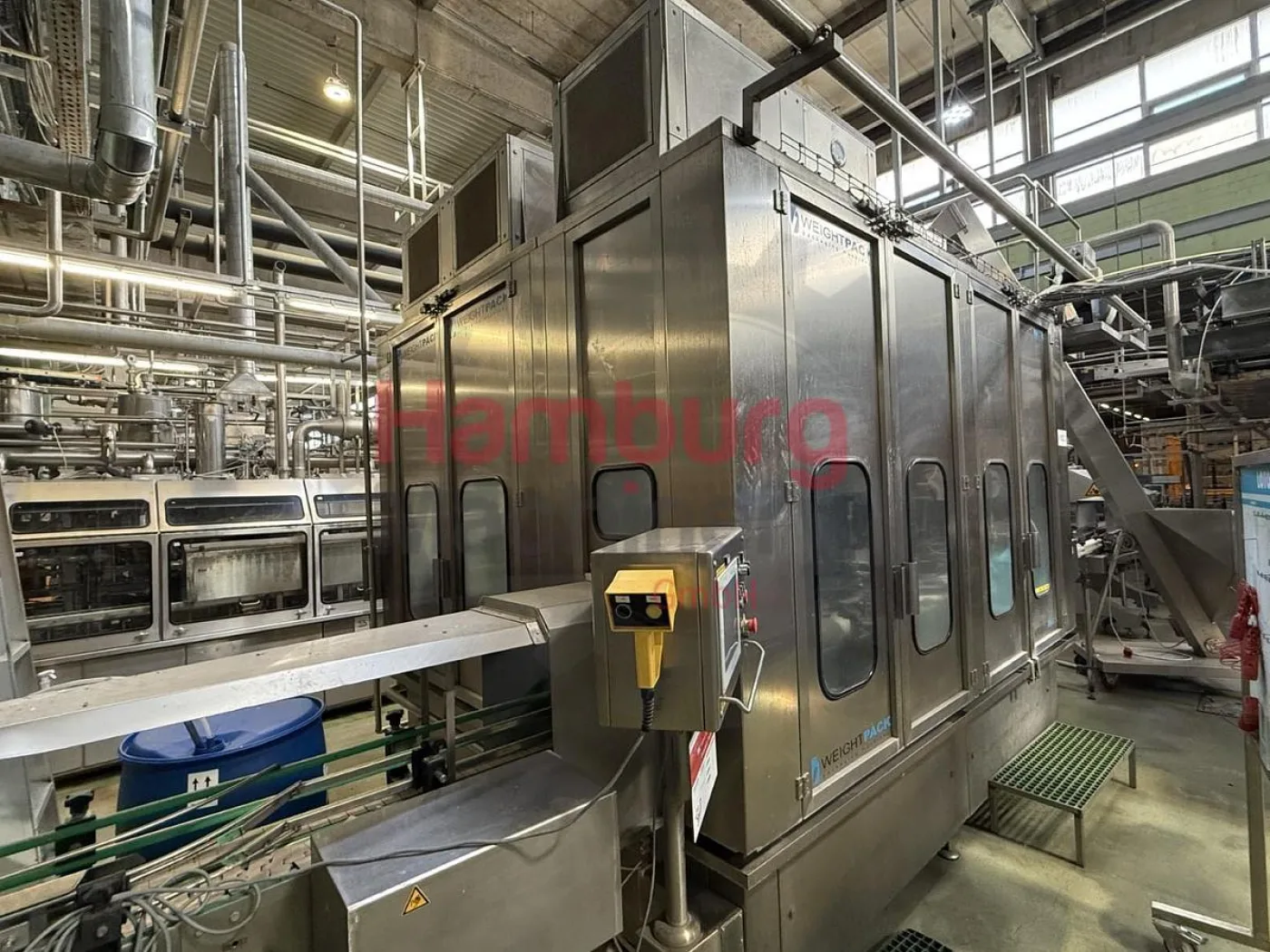 Filling, closing, labelling and packing line for plastic containers of 2 liter with fresh milk - Weightpack WFT 32.10.160 - 3