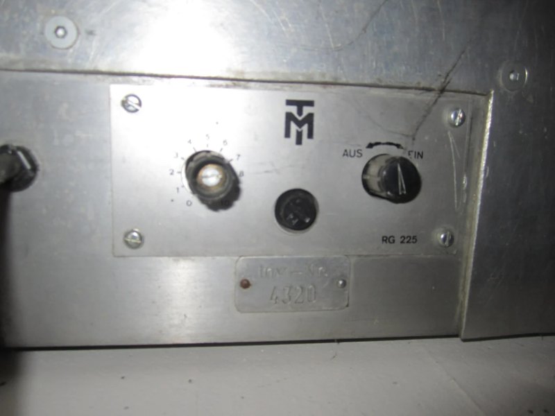 003849 - TANNER 300 / RG 225