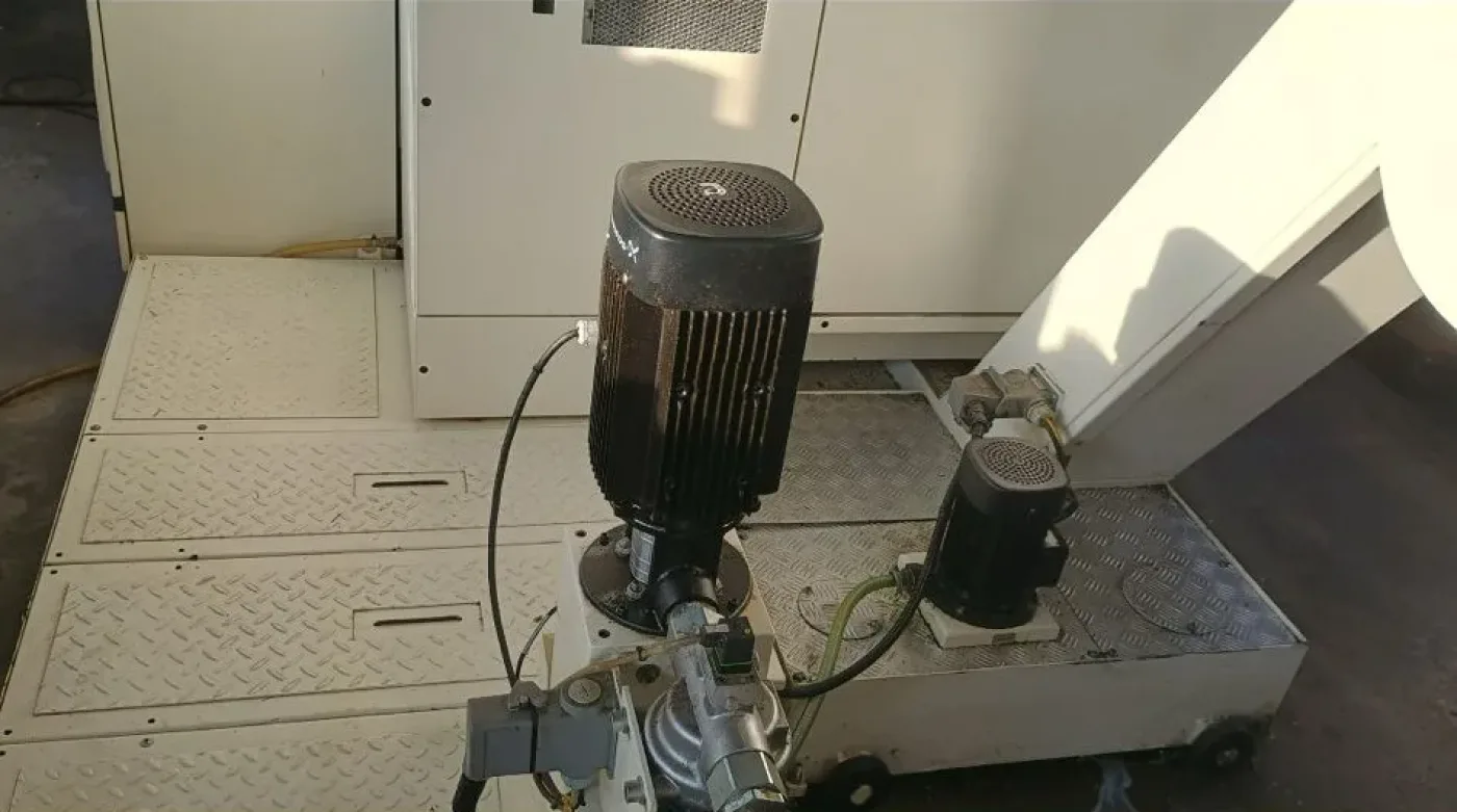 DMU 50 ecoline 3+2 Ax DMG MORI 2013 - 6