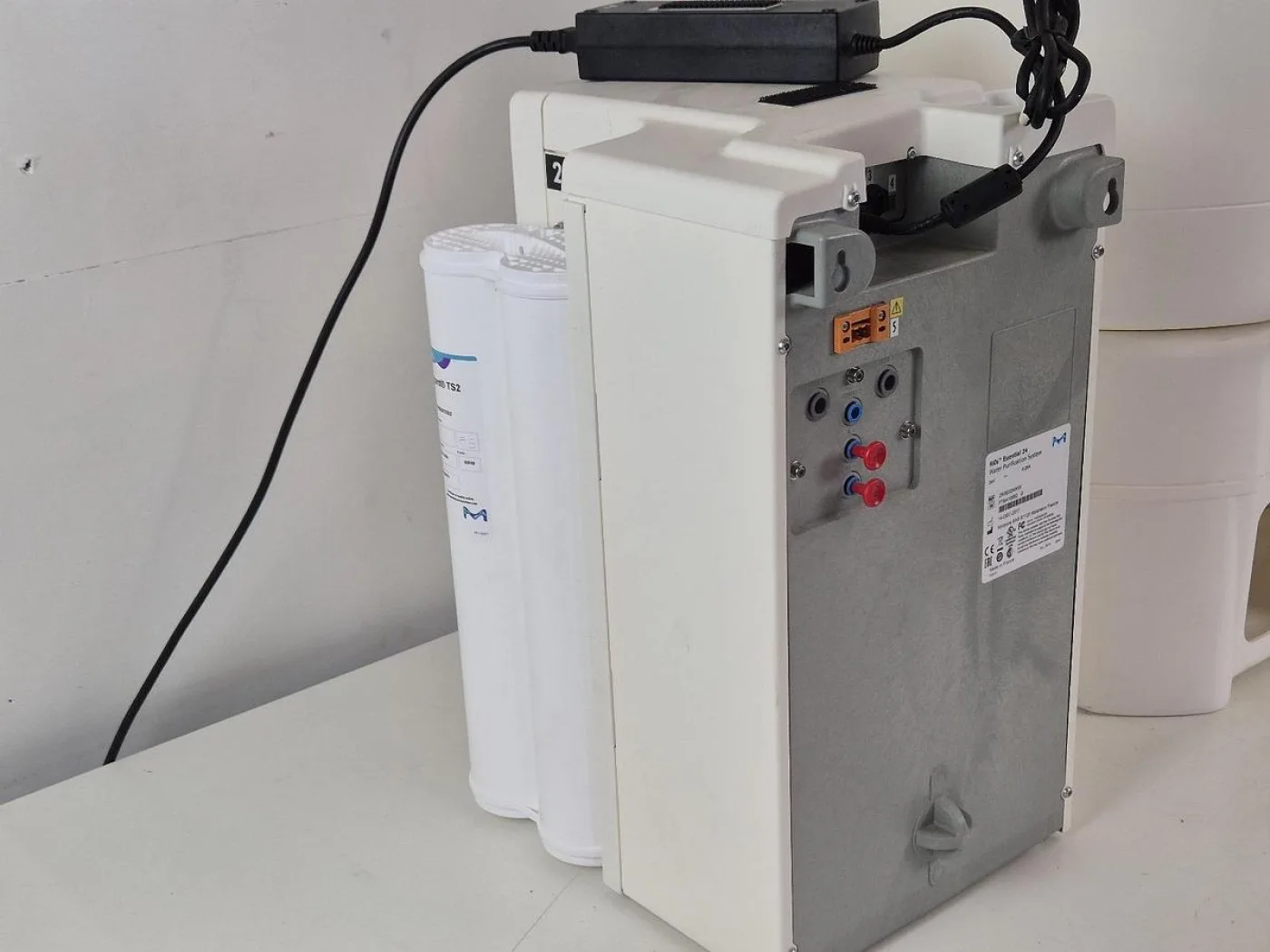 Millipore Sigma RioS Essential 24 Water Purification Tank - 7