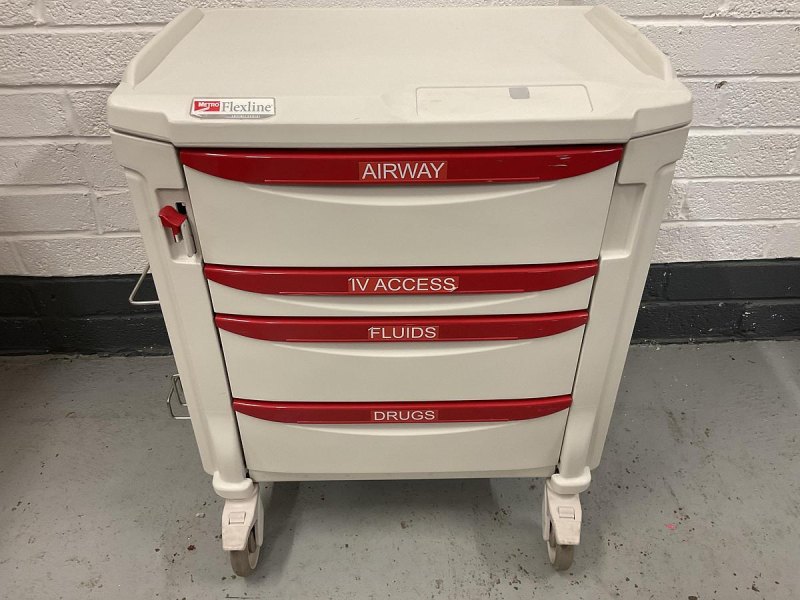 Metro Flexline 4 drawer with Suction machine