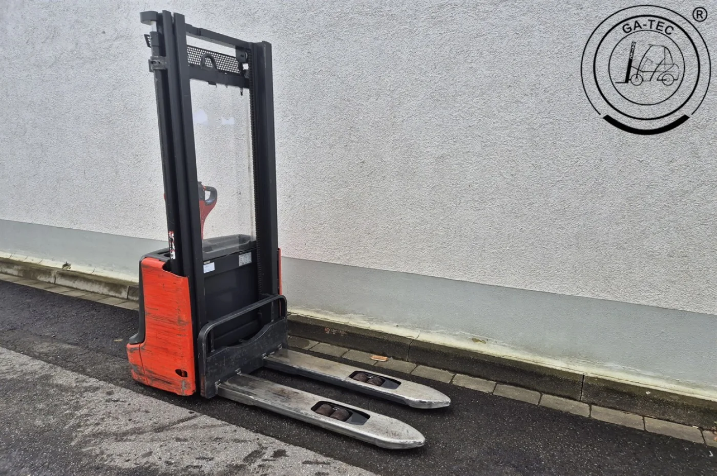 Linde L12 - 4