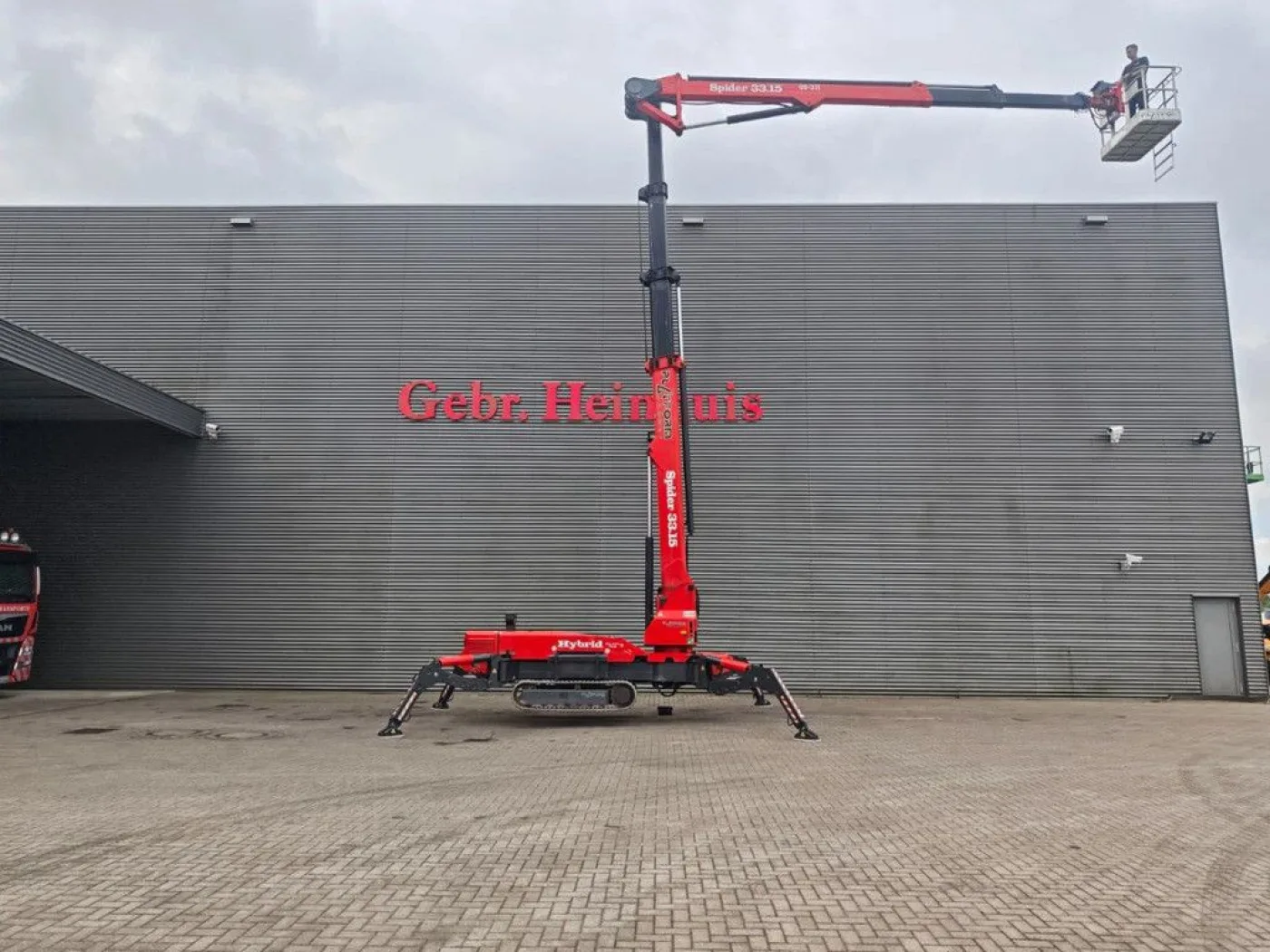 Platform Basket Spider 33.15 - 2