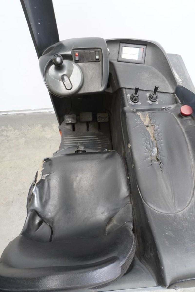 Schubmaststapler Linde R 20 G 115-12 (2012)
