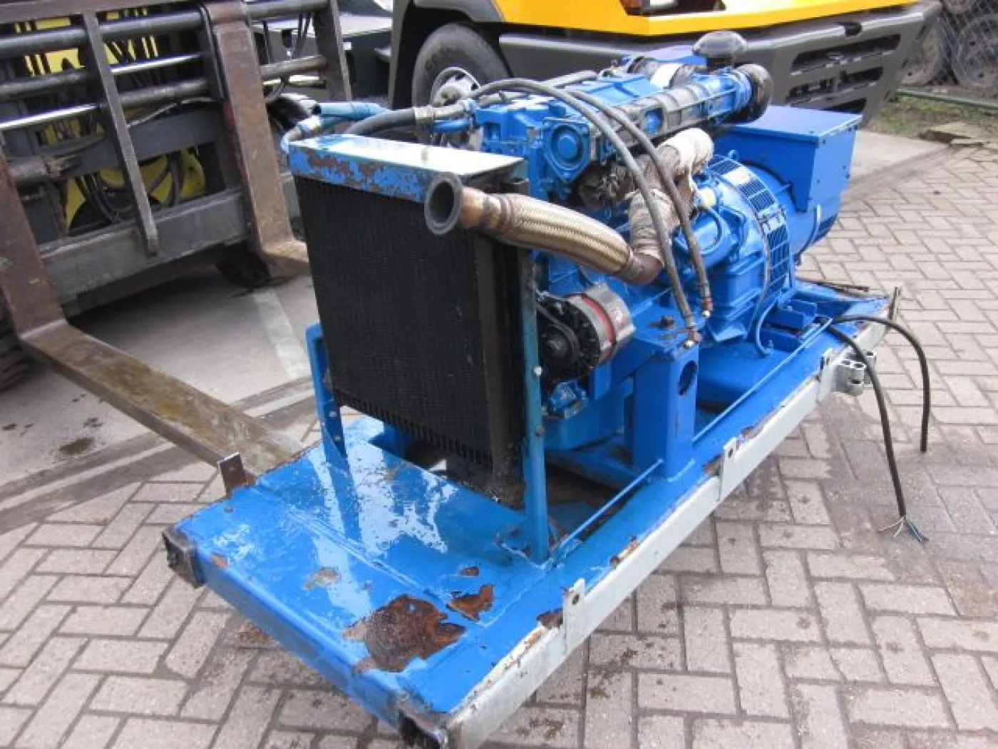 Leroy Somer Engine Deutz F4M 1011F - 4