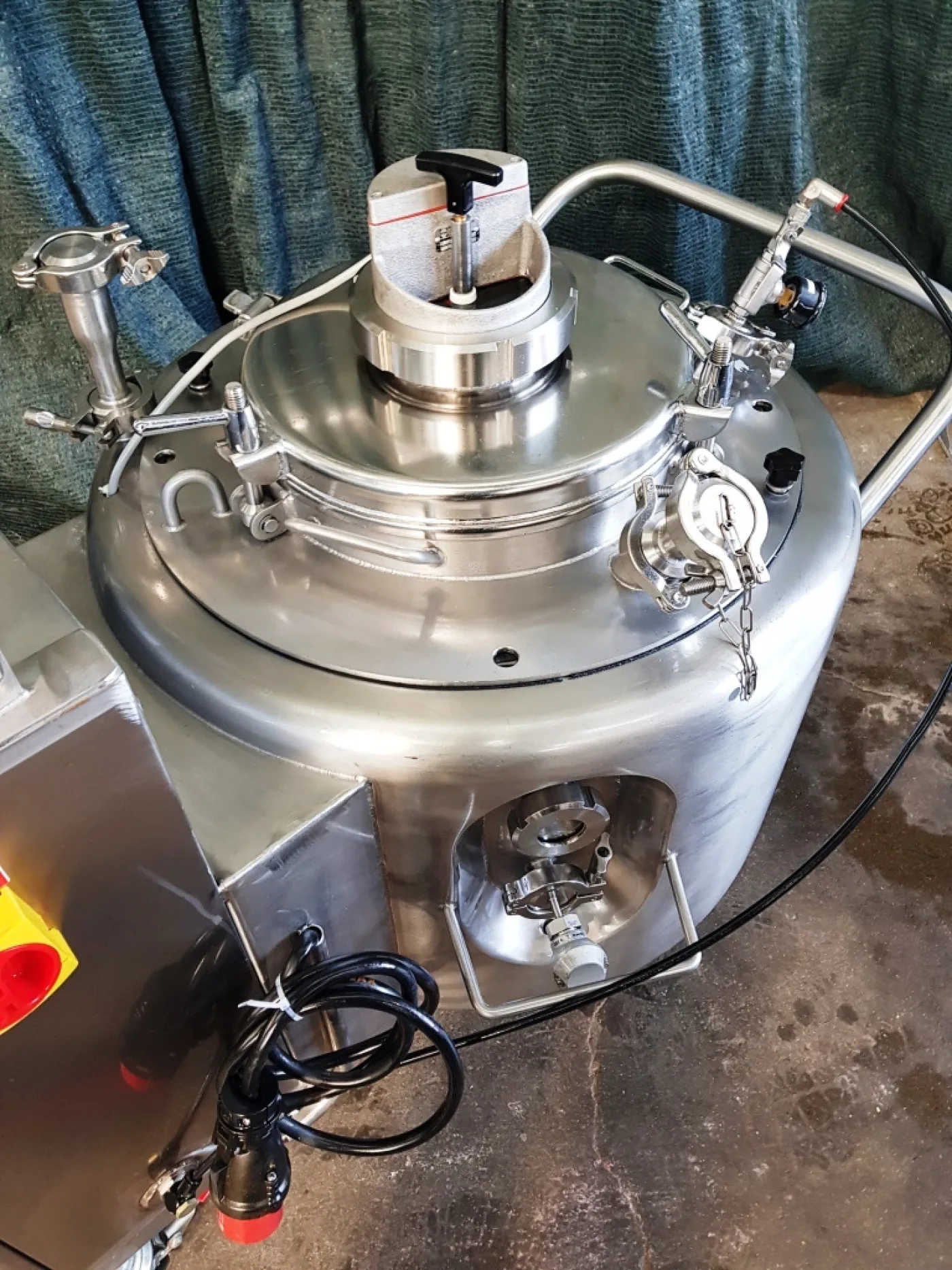 SERBATOIO BAGNOMARIA RISCALDATO – 3C FRANCE – MOD. 110 L - 3