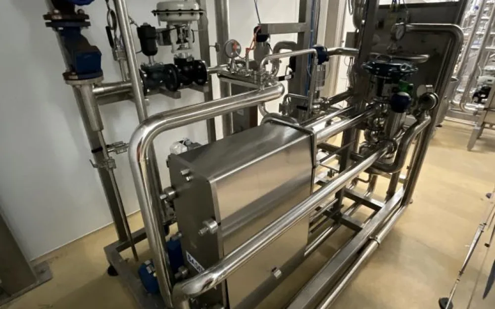2022 A Due S.p.A. A Due S.p.A. Alfa Laval M6-MBASE Stainless Steel Plate Heat Exchanger Skid with Pumps