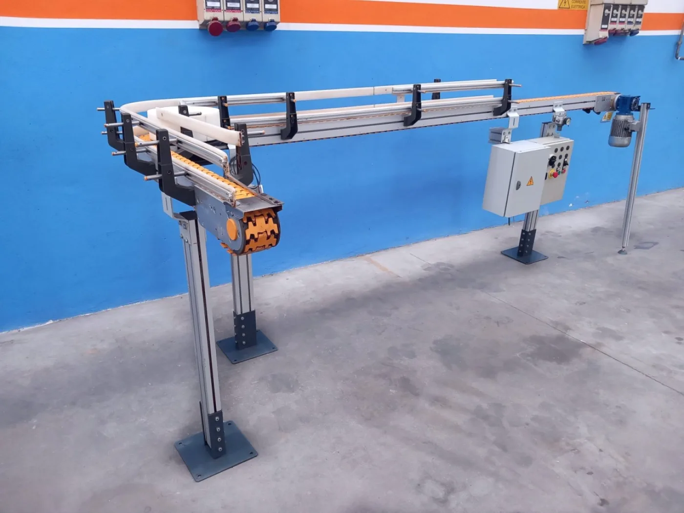 NASTRO TRASPORTATORE MOTORIZZATO CON CURVA A 90° – BETT SISTEMI – MOD. CO 75 SERIES - 4