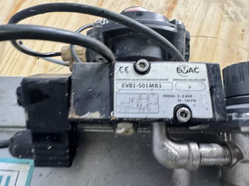 Max-Air Technology Pneumatic actuated stainless-steel ball valve