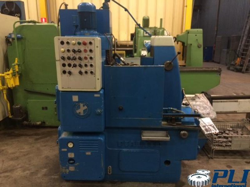 Pruning machine PFAUTER P160